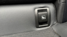 Nissan Juke 1.0 DiG-T 114 N-Connecta 5dr Petrol Hatchback